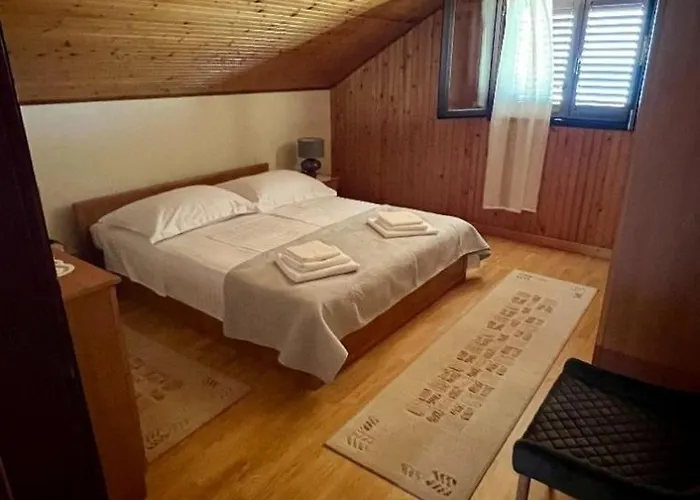 By The Sea Zavalatica, Korcula - 9137